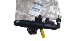 Sankabos Pagrindinis Cilindras Originalus 306105031R Renault Master 4