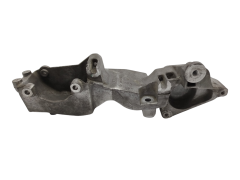 Variklio tvirtinimas 8200527320 2.0 dci Renault Nissan Opel 1434