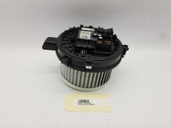 Salono Ventiliatoriaus Variklis Opel Astra K 13497776 0130309503 3290