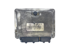 Valdymo Blokas 038906018FB 0281010006 VW Bosch 63753