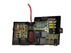 Saugiklių dėžutė Ford 3M5T-14A067-BC 518804109 19068