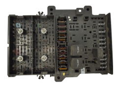 Saugiklių dėžutė Chrysler P4707784