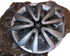 Ratų gaubtų komplektas Komplektas Naujas Originalus 9406.J1 9406J1 Citroen