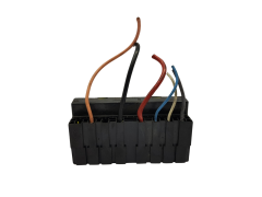 Saugiklių dėžutė Citroen Peugeot 9636079380 3805