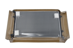 Variklio Radiatorius 1K0121251BR 11211816301 VW Audi Skoda Vika