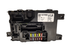 Valdymo Blokas 13279900 28140881 Opel GM 2476