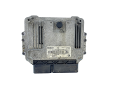 Variklio Valdymo Blokas ECU 55205622EP 0281014024 Opel Bosch 61996