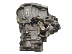 Pavarų dėžė Naujas Originalus ND0009 8200361232 Renault Megane 2 2.0T
