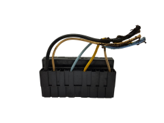 Saugiklių dėžutė Citroen Peugeot 9636079380 3832