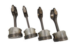 Švaistikliai Tłoki Kpl 7700110768 F4P760 1.8 16v Renault Laguna 1