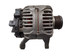 Generatorius Citroen Peugeot Iveco 504087183 024325122 110A Bosch
