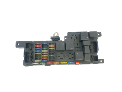 Saugiklių dėžutė Volvo 9452993 518322110 35064