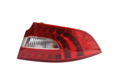 Žibintas Galas Dešinioji Vai Skoda Superb 3TD945096 89450882202 DPA