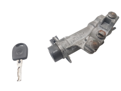 Uždegimo Spynelė Seat Cordoba 4B0905851C 4B0905849 1093