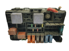Saugiklių dėžutė Renault 8200276460 55RDIU109 LEAR