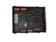 Saugiklių dėžutė 3C0937125 6359-2777 VW SEAT Audi 19840