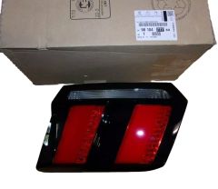 Žibintas Dešinė Galas Originalus 9810477780 Peugeot 3008
