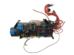 Saugiklių dėžutė Mercedes A1685450240 19519