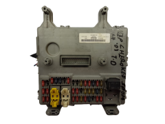 Saugiklių dėžutė Jeep 56009987 AE