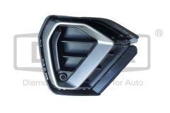 Buferio Grotelės Dešinioji 83A807682D 88071891302 Audi Q3 DPA