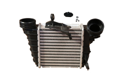 Tarpinis Aušintuvas 6Q0145804E 11451629301 VW Seat Skoda Vika