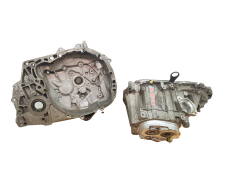 Pavarų Dėžės Korpusas JH3142 Renault Megane 2 1.6 8200133170 8200210086