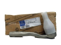 Vairo traukės antgalis Mercedes-Benz A1663300403 Vairo traukės antgalis Mercedes-Benz A1663300403