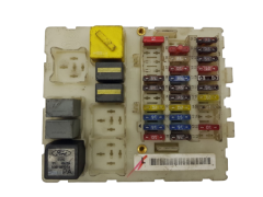 Saugiklių dėžutė Ford 2M5T14A073AB 518274105