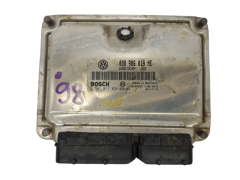 Variklio Valdymo Blokas ECU Seat 038906019NE 0281011824 Bosch
