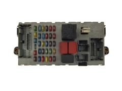Saugiklių dėžutė 46520600 46774358 Fiat Delphi