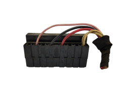 Saugiklių dėžutė Citroen Peugeot 9636079380 3809