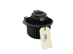 Salono Ventiliatoriaus Variklis Hyundai Kona Kia Rio Stonic 97113H8000 00S3B2570 3248