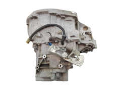 Pavarų dėžė 7711135781 ND0008 1.9 DCI Renault Megane 2