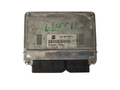 Valdymo Blokas 03E906033D 5WP40121 04 Seat Siemens 3727