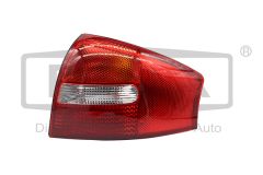 Žibintas Dešinioji 4B5945096B 89450735402 Audi A6 DPA