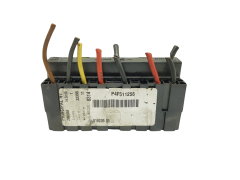 Saugiklių dėžutė Citroen Peugeot 9636079380 3815