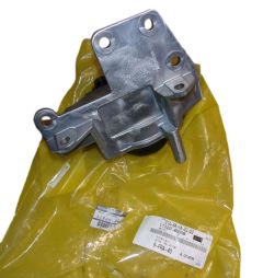 Variklio Atrama Naujas Originalus 112204BD0B Renault