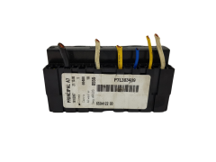 Saugiklių dėžutė Citroen Peugeot 9636079380 3854