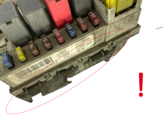 Saugiklių dėžutė 51724394 0051724394057657 Alfa Romeo Delphi 58145