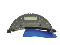 Rādītāju attēlošana 807 C8 1496286080 PSA 49770