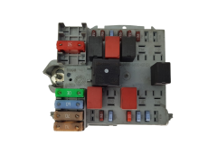 Saugiklių dėžutė Fiat 51792194 57657 0051792194057657 Lancia 19846