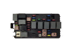 Saugiklių dėžutė Daewoo 96857534 Tyco 20203