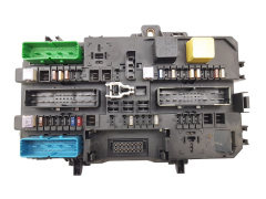 Valdymo bloko modulis Opel 13145018 5DK008669-40 Hella