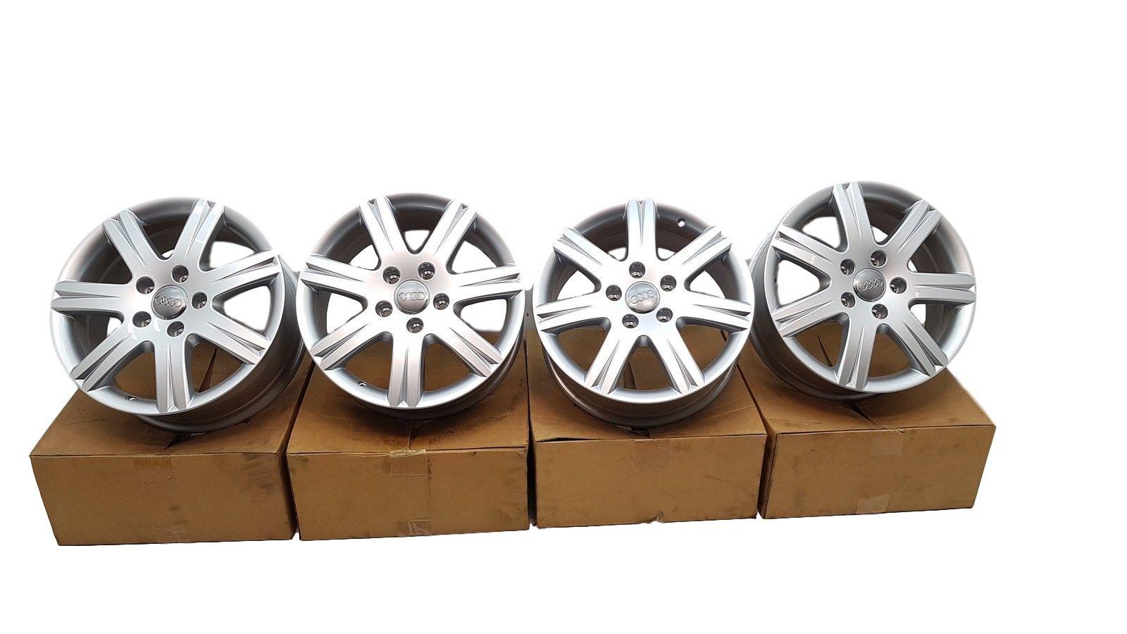 Aliuminio Ratlankiai Audi Q7 7.5Jx18 5x130 ET53 4L0071498F Naujas Originalus main product photo