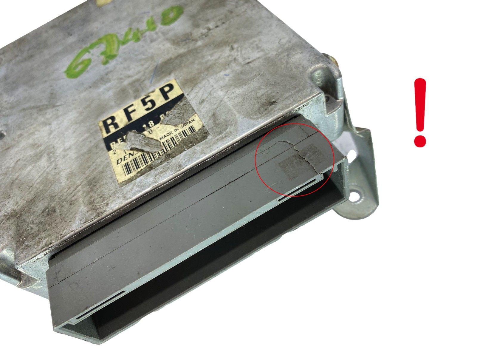 Variklio Valdymo Blokas ECU RF5P 18 881A Mazda Denso main product photo